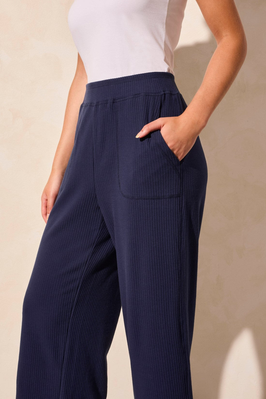 Pull-On Capri Pants - Dark Blue