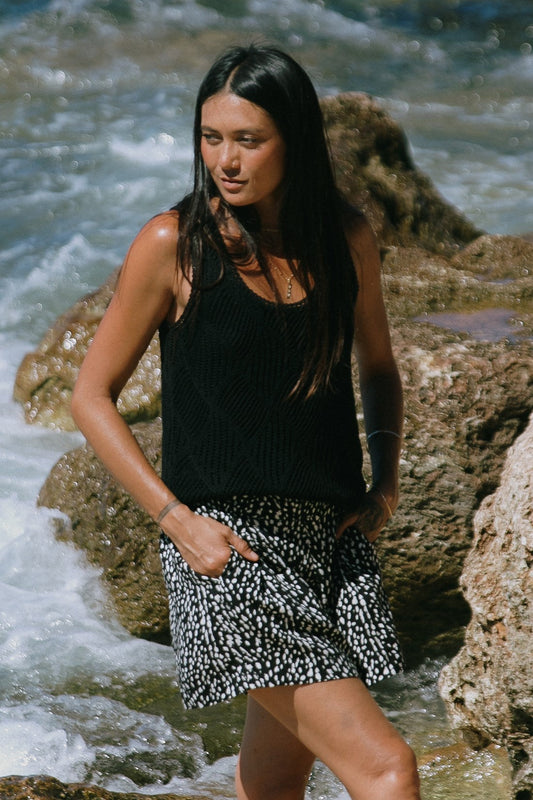 Black Crochet Crew Neck Vest - Black